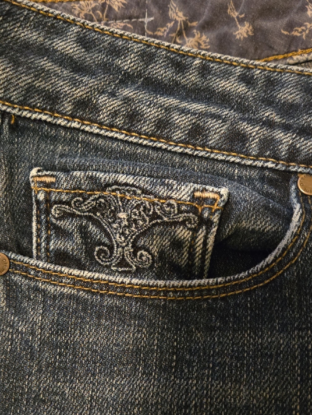 PAIGE Hollywood Hills  Embroidered Bootcut Jeans - Picture 11 of 13